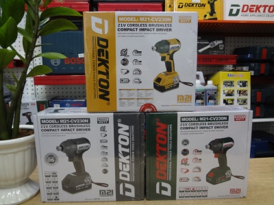 Máy Vặn Vít Dùng Pin Dekton M21-CV230N